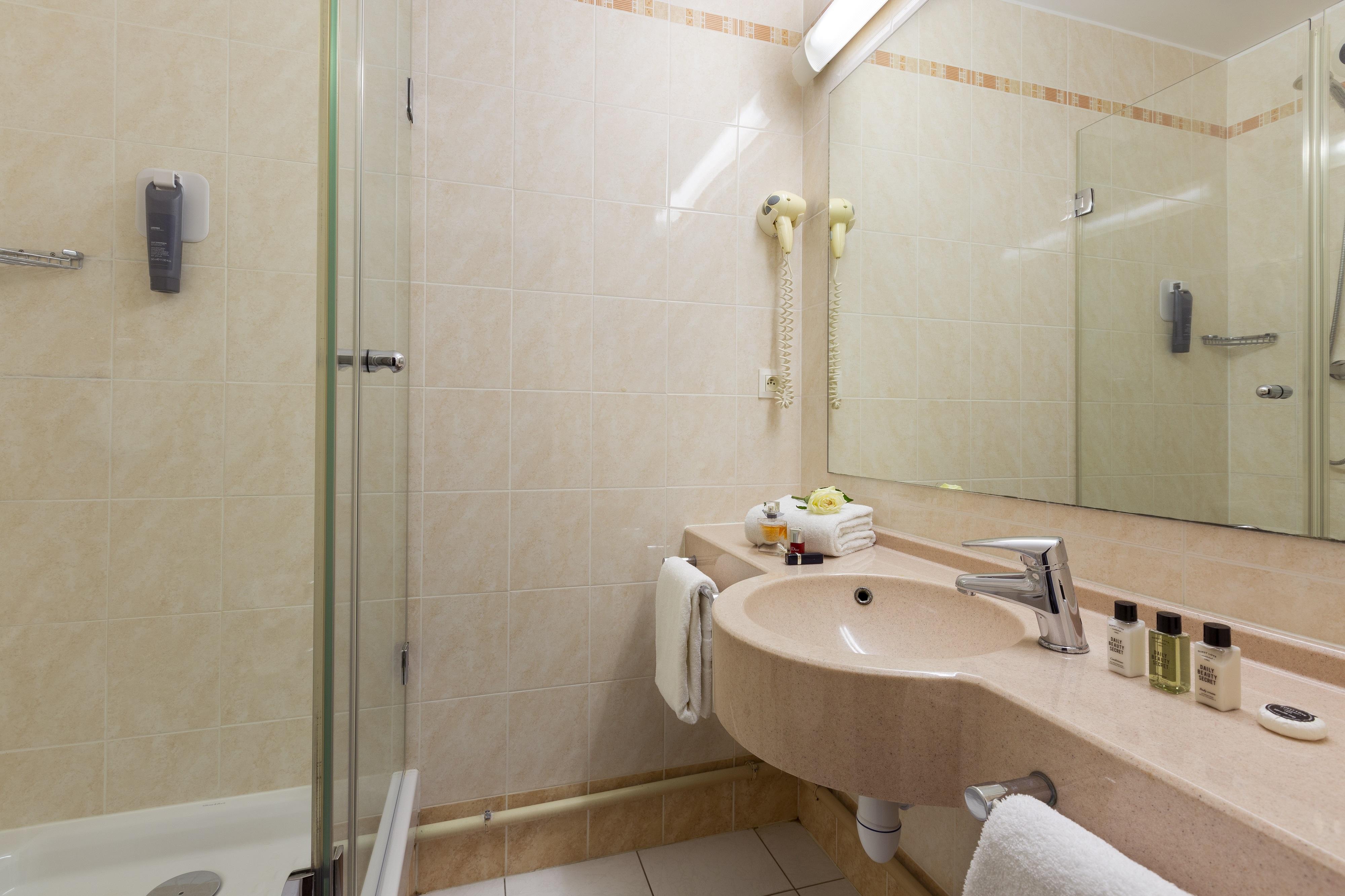 B&B Hotel Amneville-Les-Thermes Eksteriør bilde